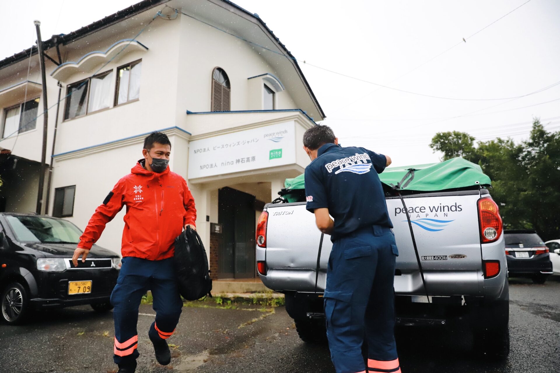 九州北部での豪雨を受けて、被害状況調査のため緊急支援チームを派遣しました